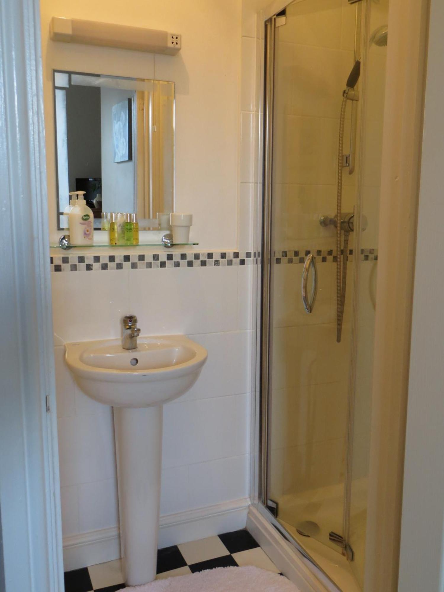 Avondale Guest House York Ngoại thất bức ảnh