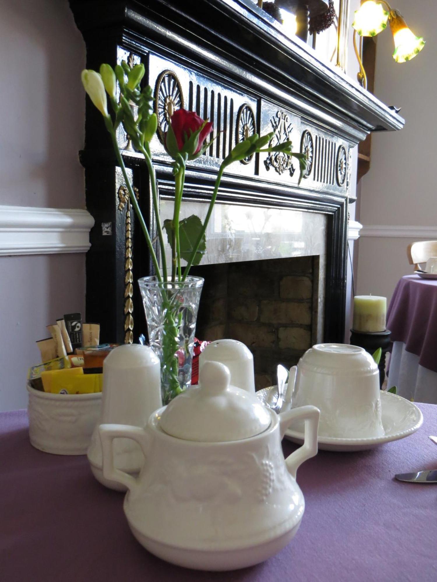 Avondale Guest House York Ngoại thất bức ảnh